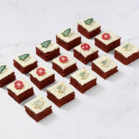 Mini Kerst Red Velvet Cakejes 15 stuks
